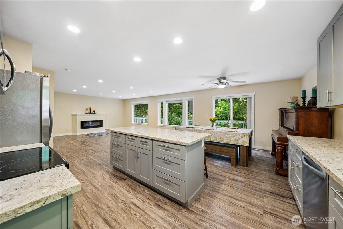 12012 Sound Drive Property Photo 22