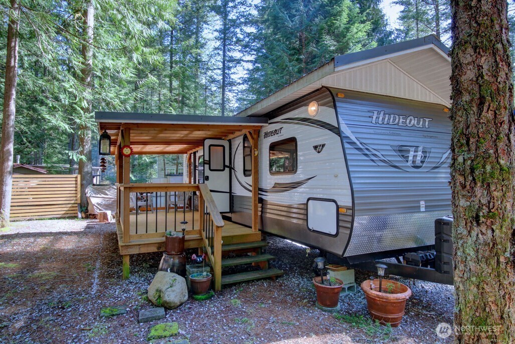64 Wilderness Way Property Photo 7