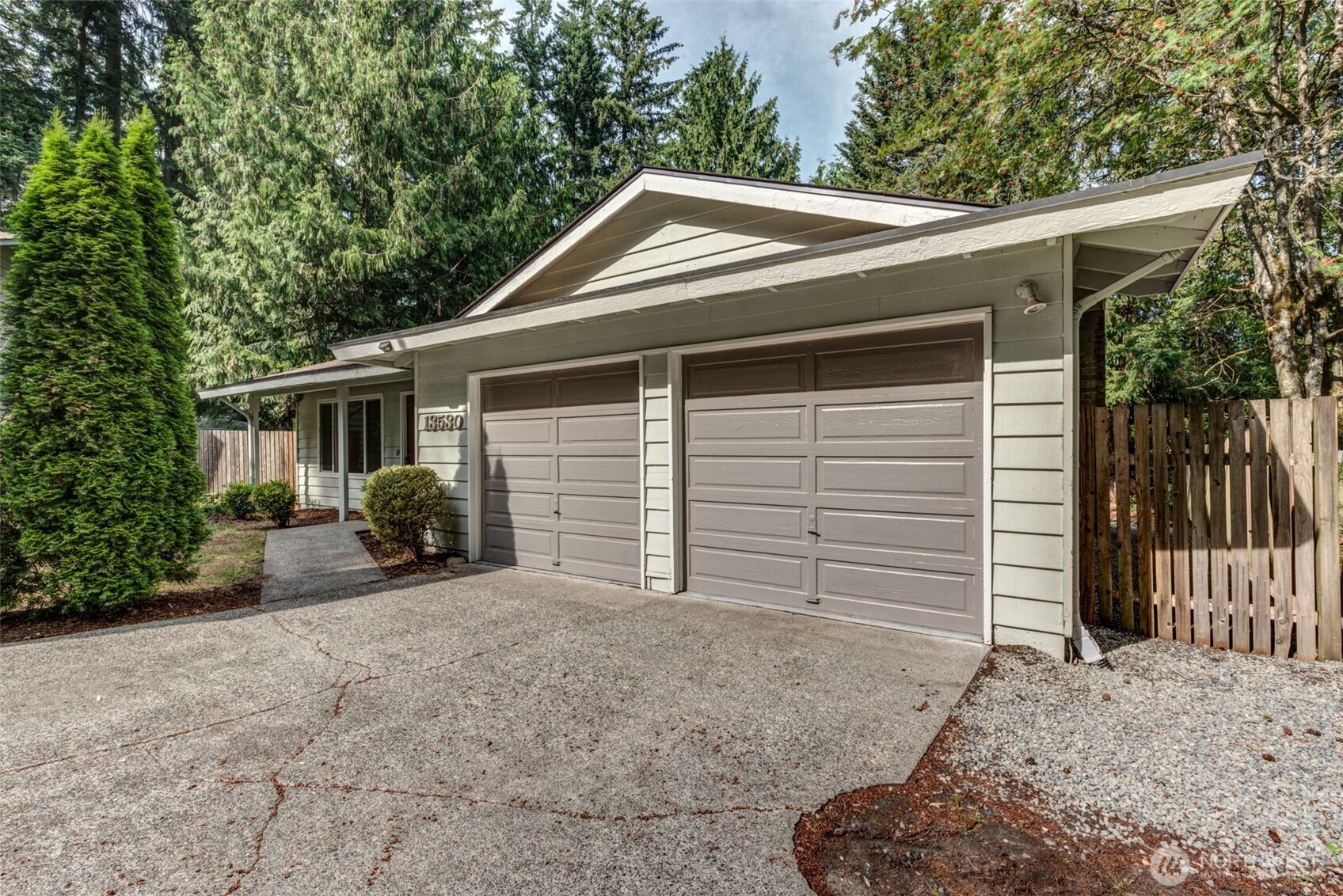 13530 Ne 78th Street Property Photo 4