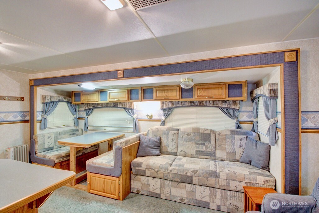 290 Schinn Canyon Drive Property Photo 11
