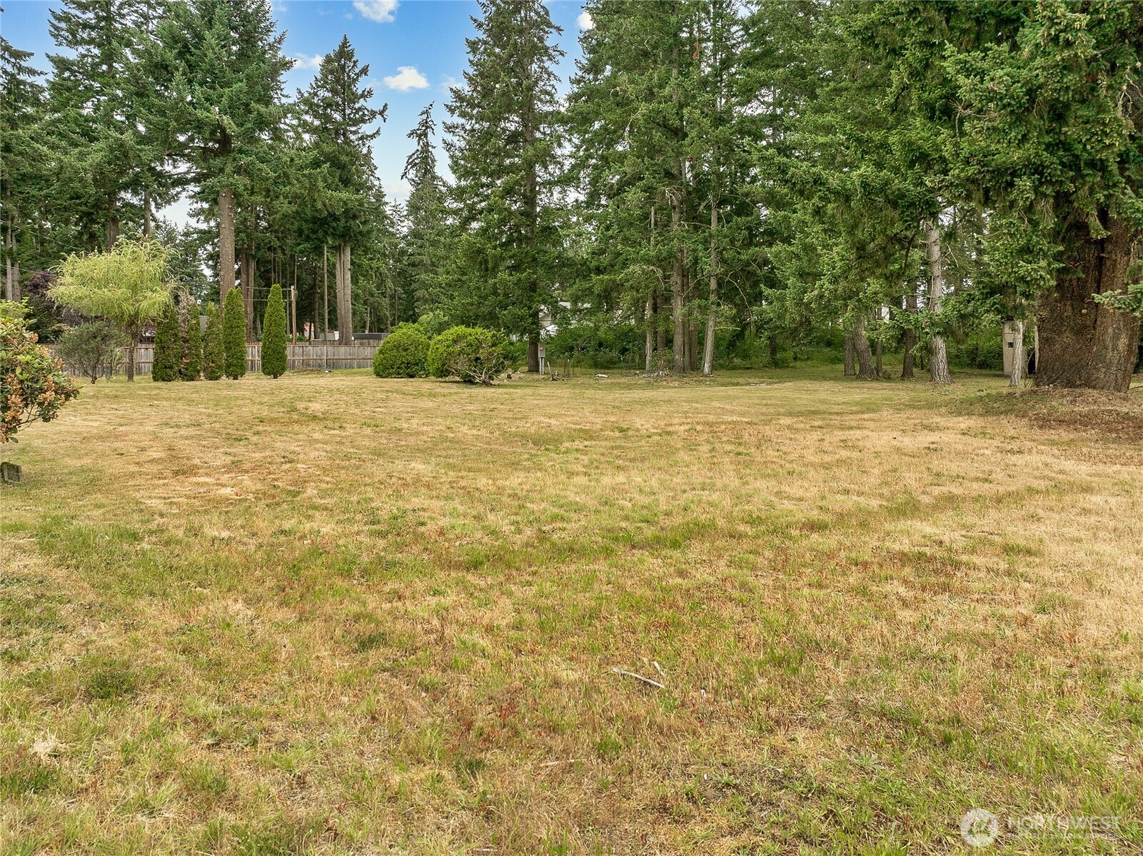 4705 208th Street Property Photo 3