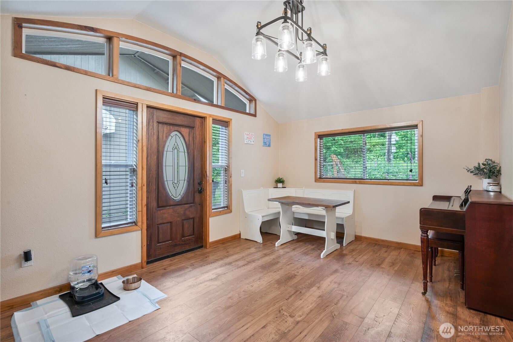 1430 Hazel Dell Property Photo 5