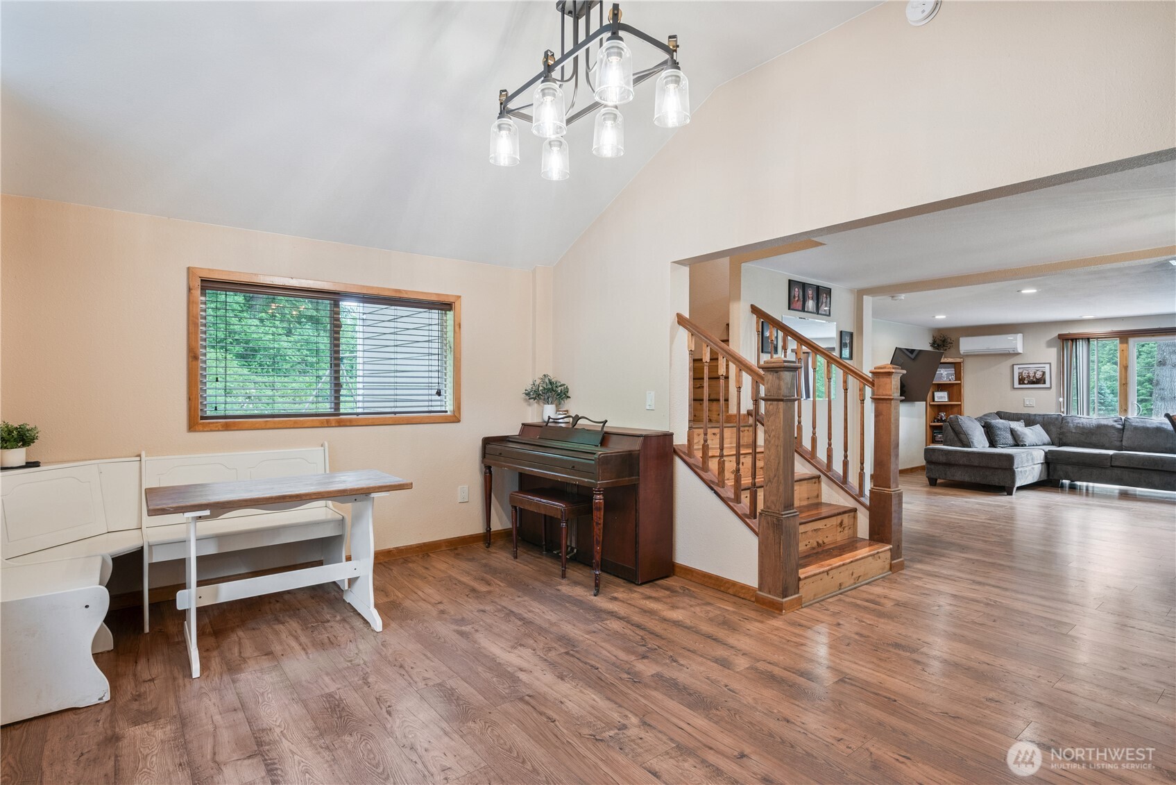 1430 Hazel Dell Property Photo 7