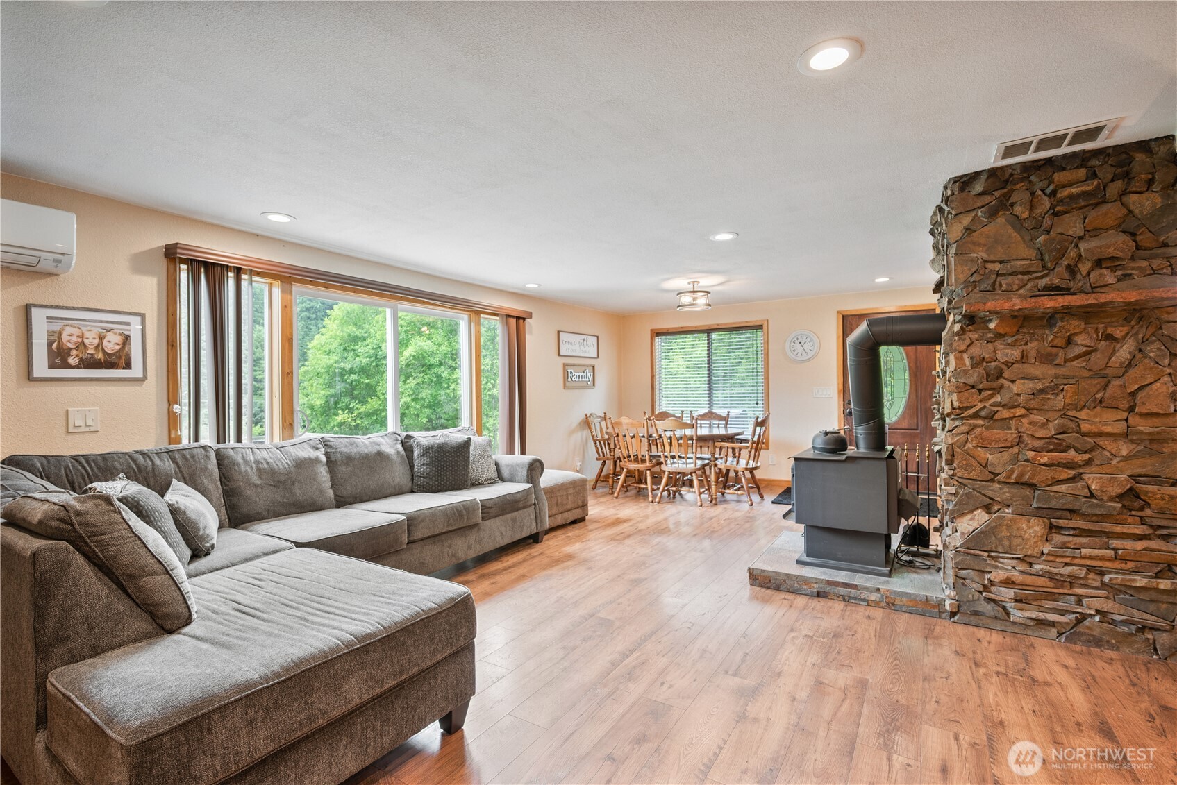 1430 Hazel Dell Property Photo 10