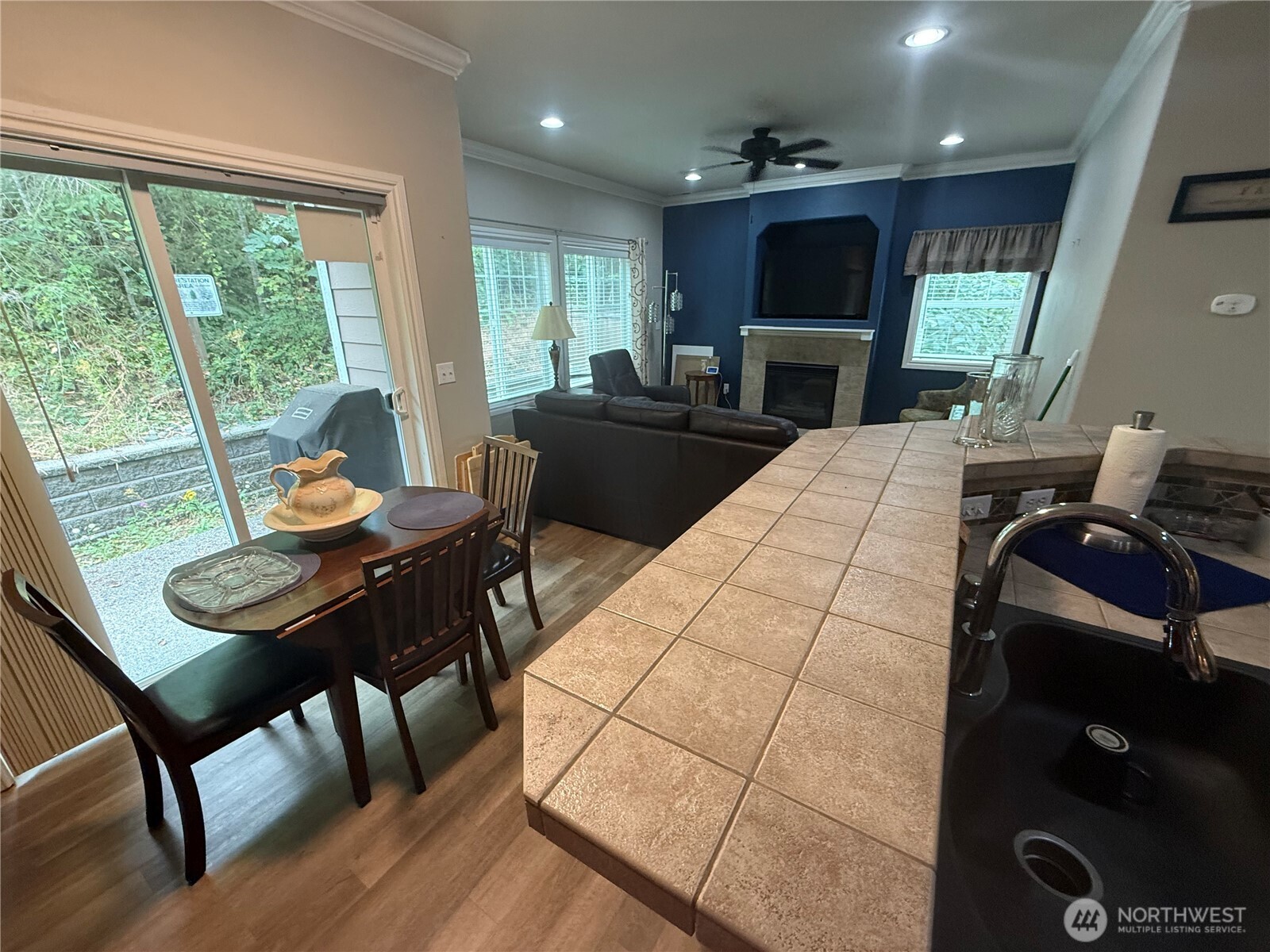 5146 Evan Court Property Photo 5