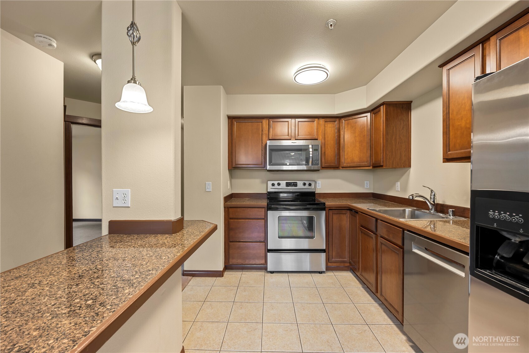 14611 50th Avenue M201 Property Photo 12