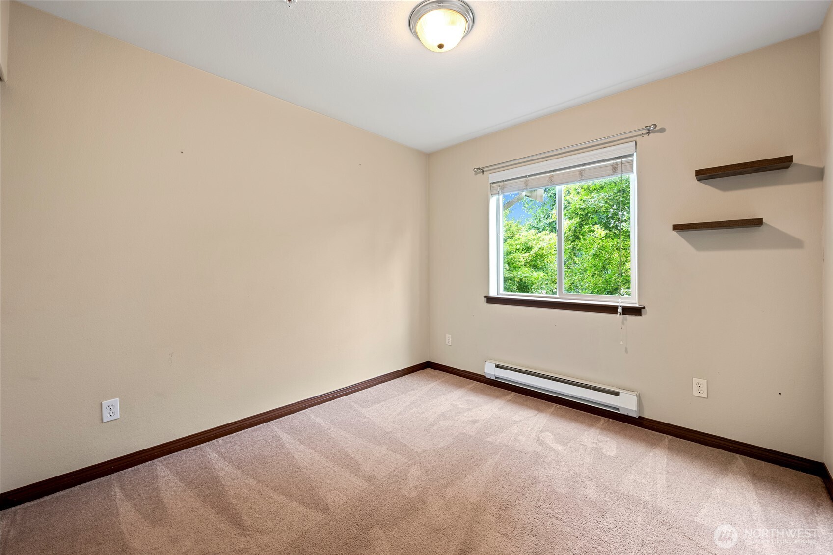 14611 50th Avenue M201 Property Photo 19