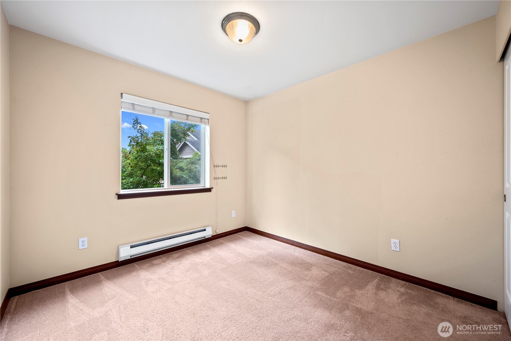 14611 50th Avenue M201 Property Photo 20