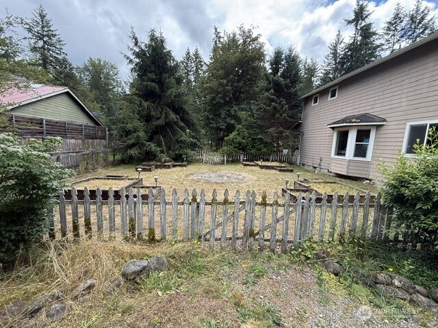 11315 384th Street Property Photo 3
