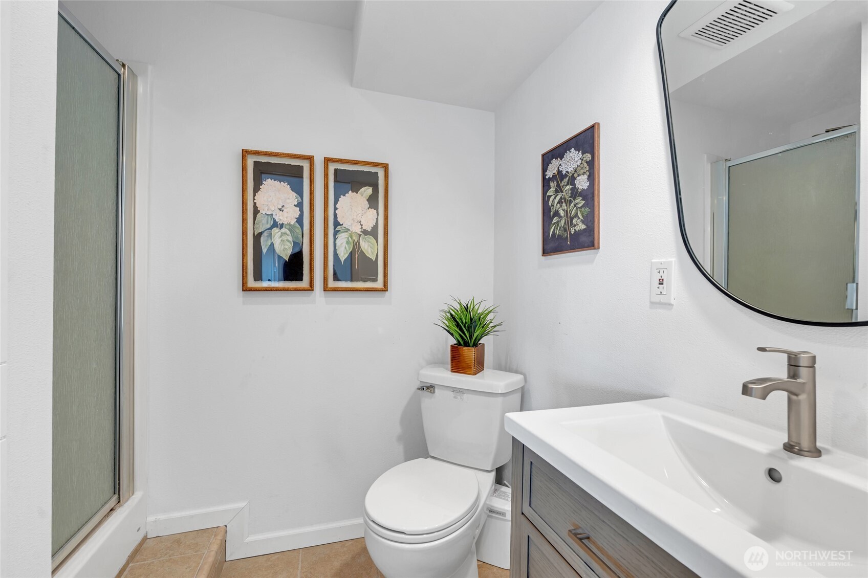 11 Les Saints Road Property Photo 32