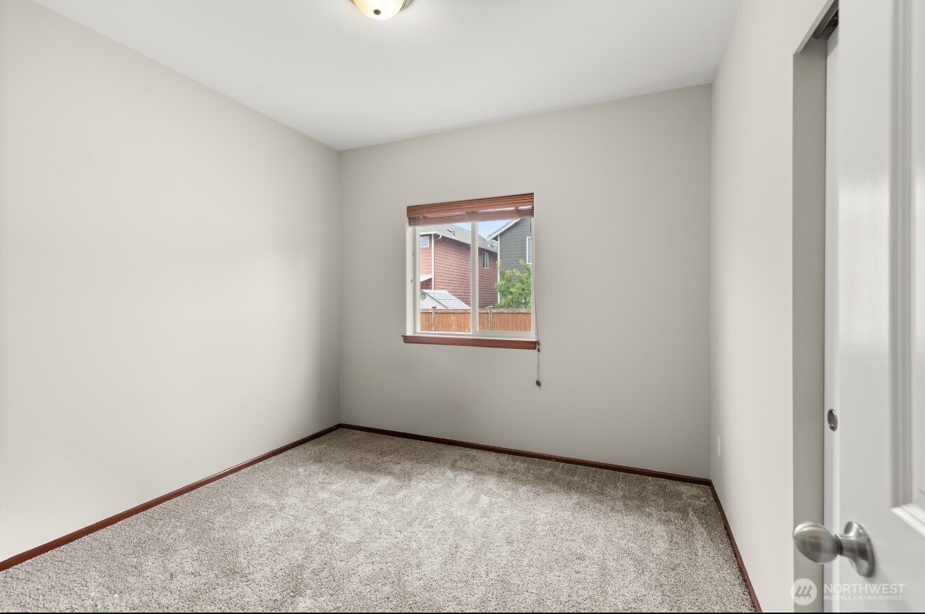 11703 55th Avenue Property Photo 22
