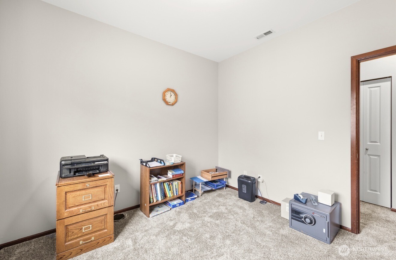 11703 55th Avenue Property Photo 28