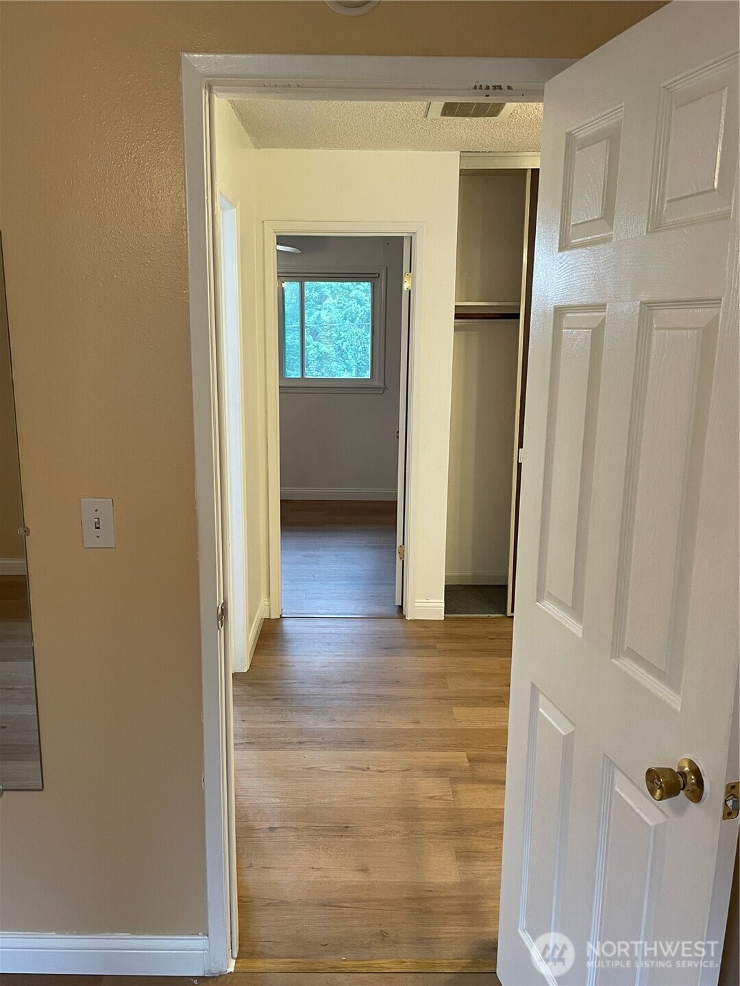 2305 S Pinebrook Lane Property Photo 18