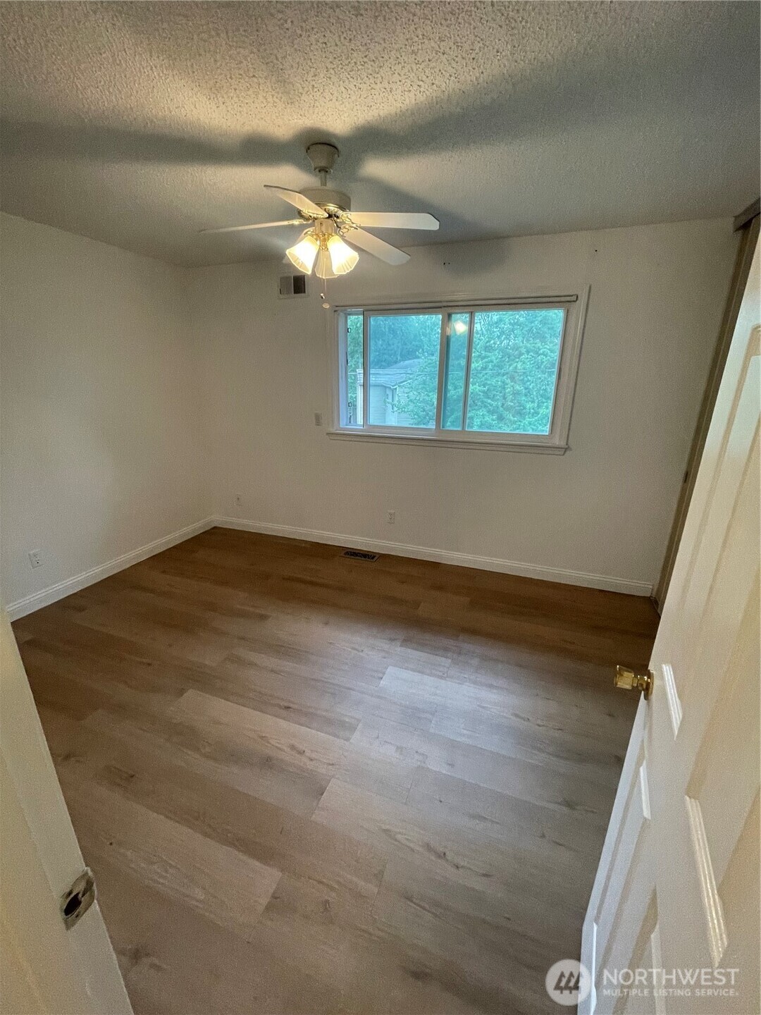 2305 S Pinebrook Lane Property Photo 23
