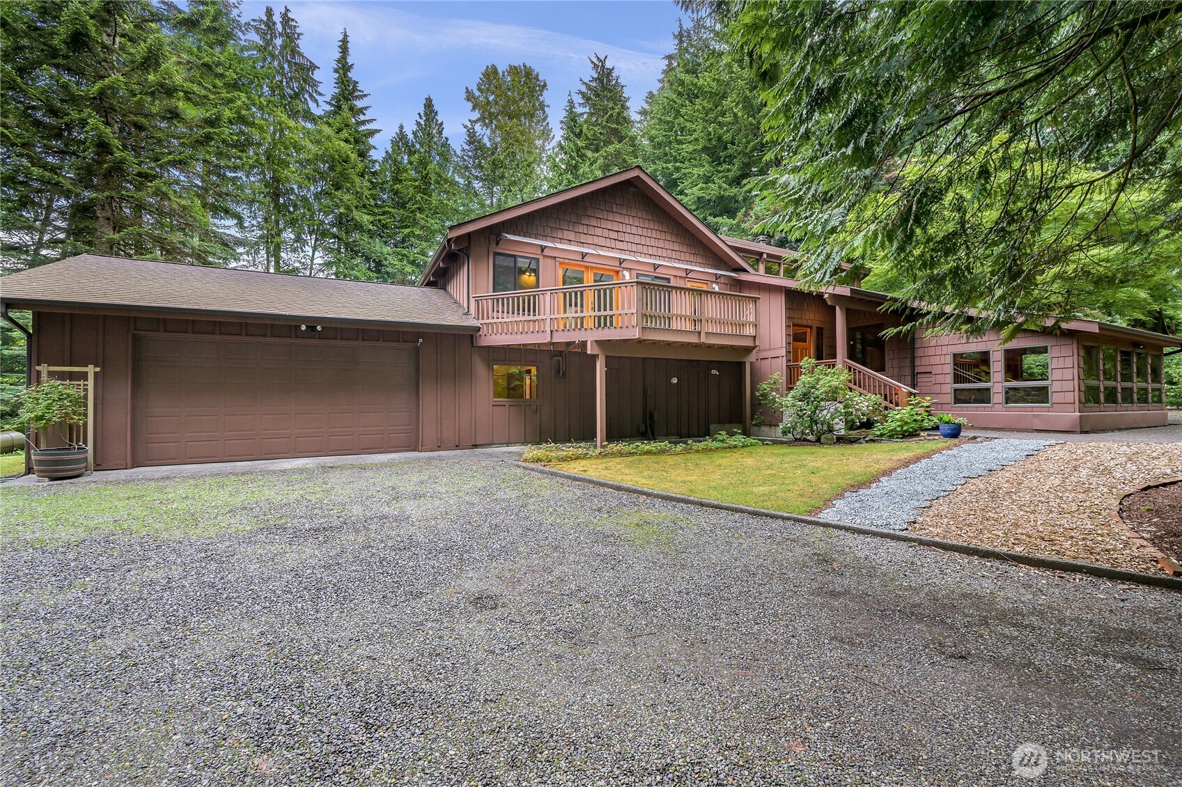 5009 Samish Way Property Photo 1