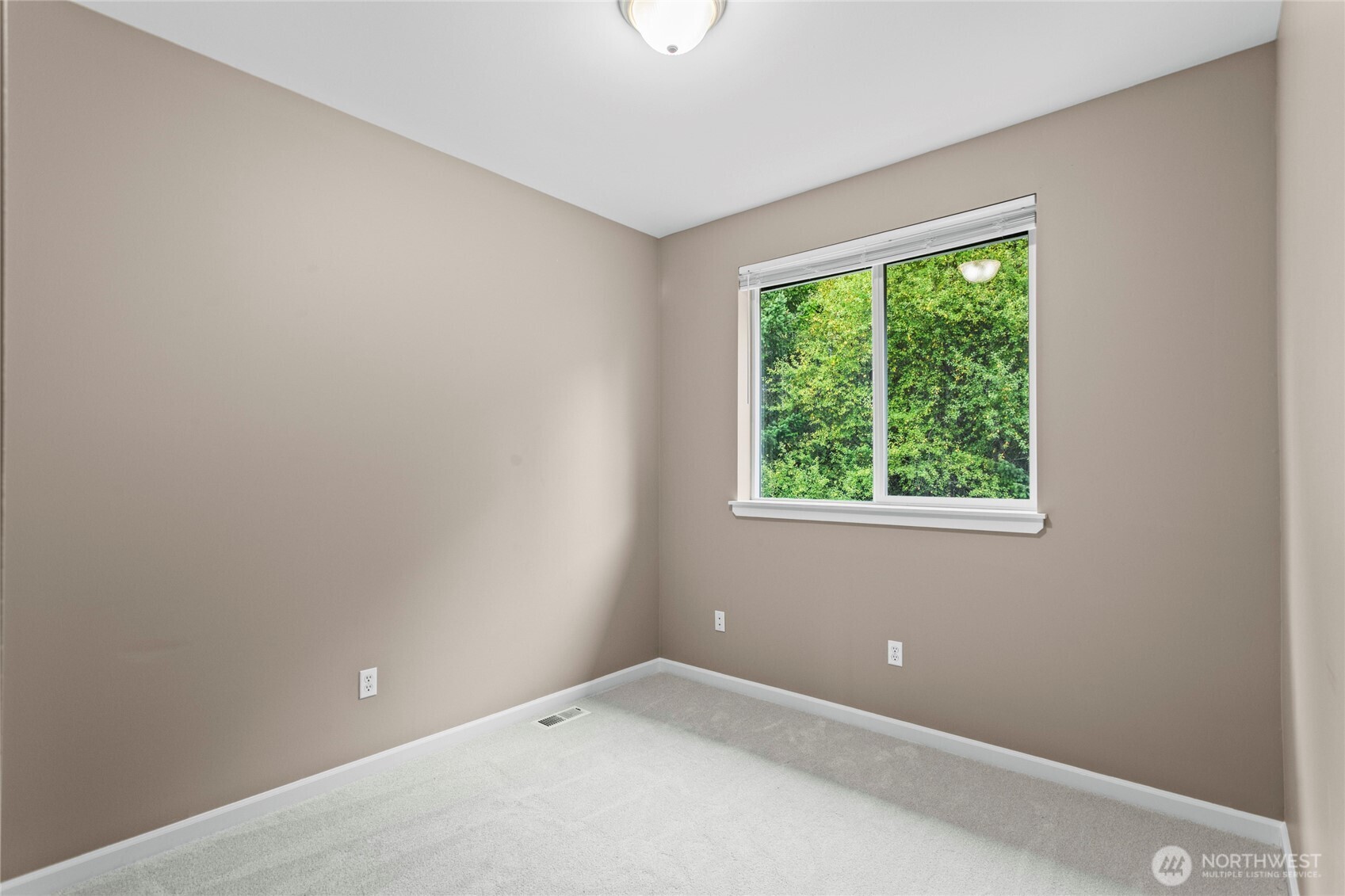 1447 Cherry Avenue Property Photo 21