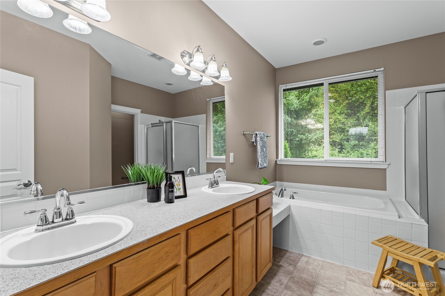 1447 Cherry Avenue Property Photo 24