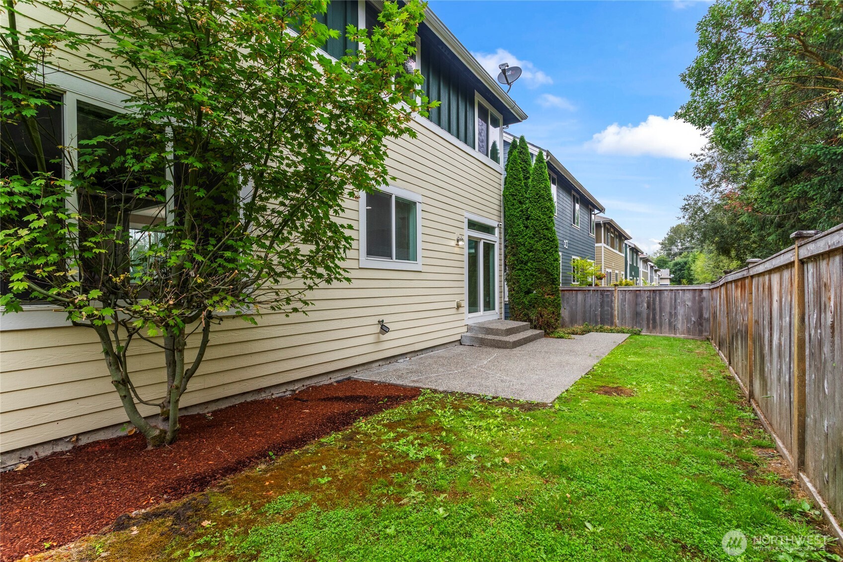 1447 Cherry Avenue Property Photo 32