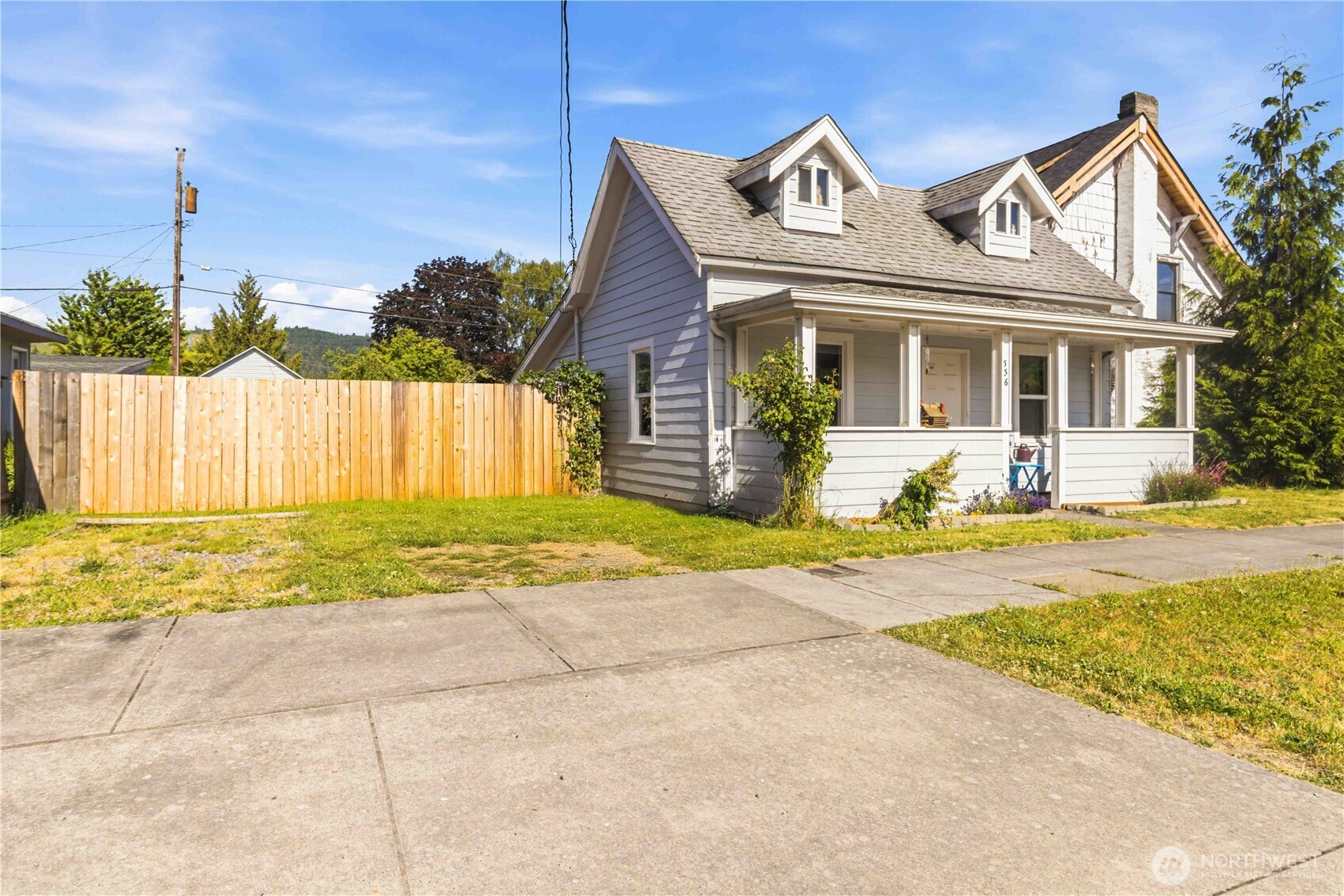 336 Sw 3rd Avenue Property Photo 3