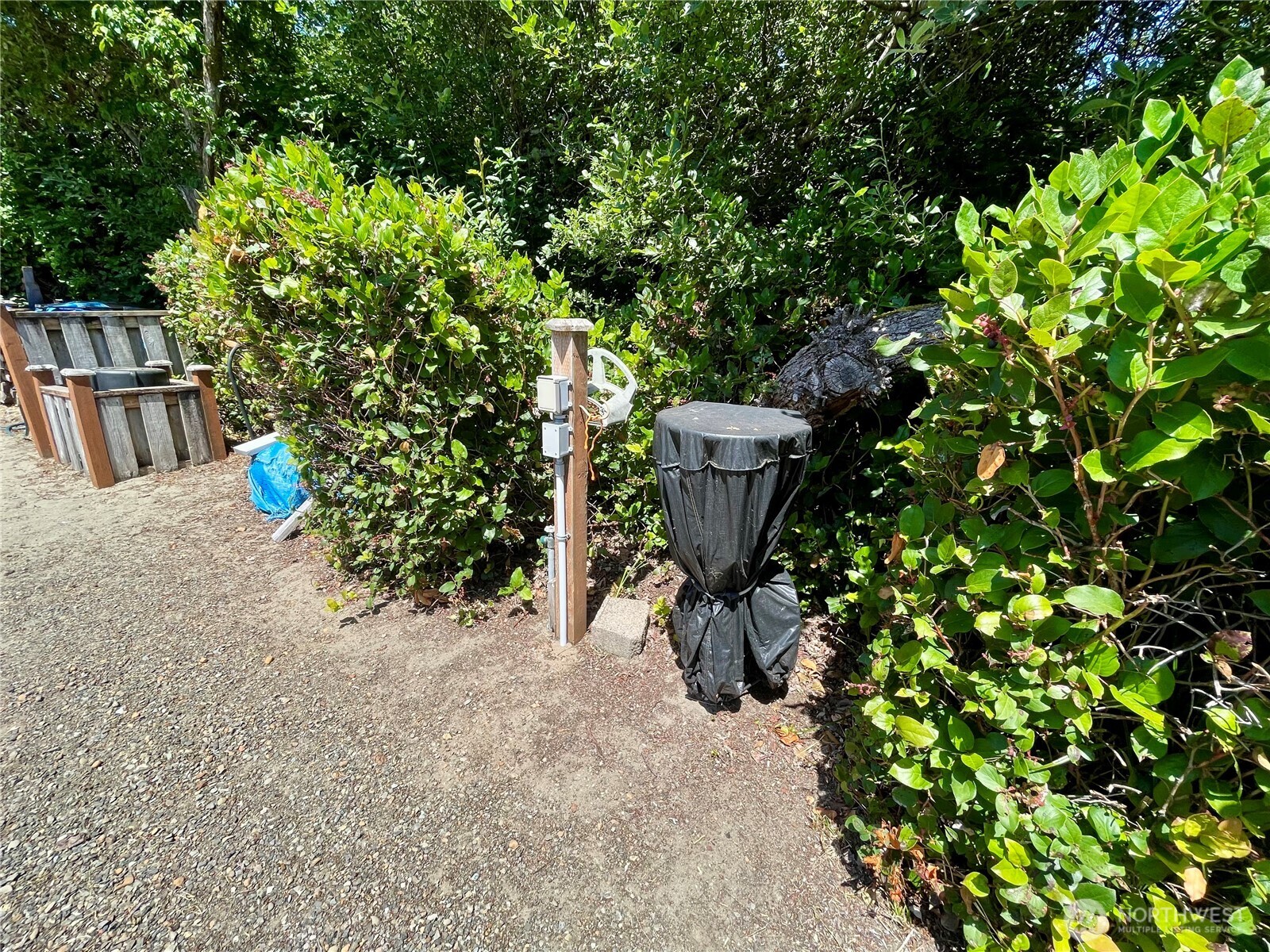 240 Queets Street Property Photo 17