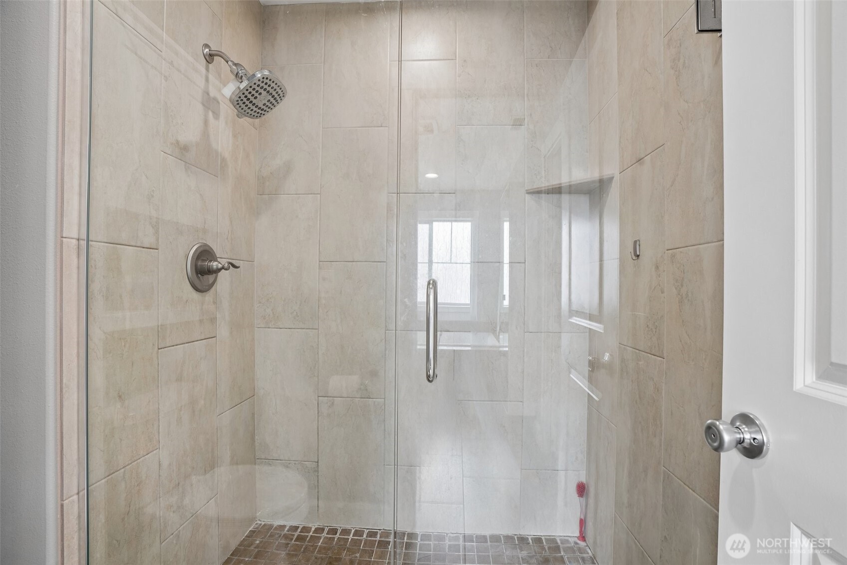 775 N 49 Avenue Property Photo 16