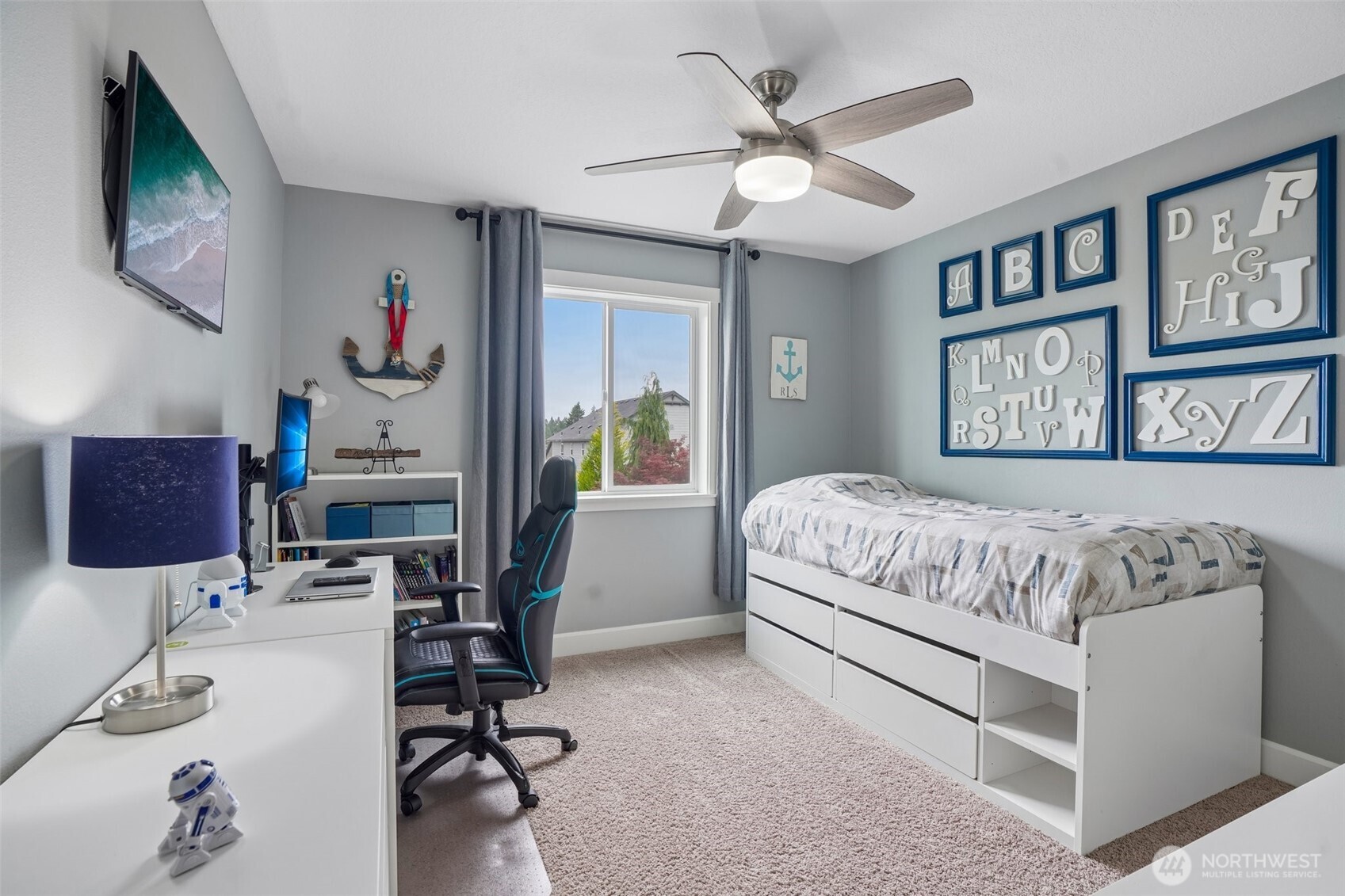 775 N 49 Avenue Property Photo 18