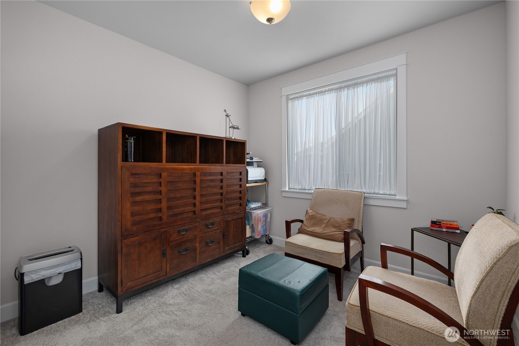 2905 Arrowroot Loop Property Photo 15