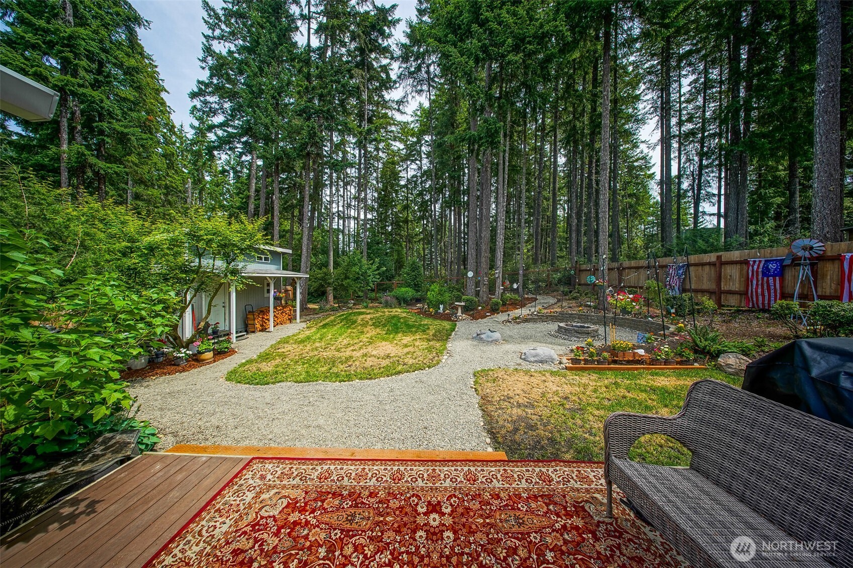 161 E Tenby Way Property Photo 4