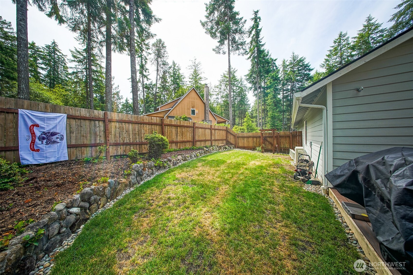 161 E Tenby Way Property Photo 5