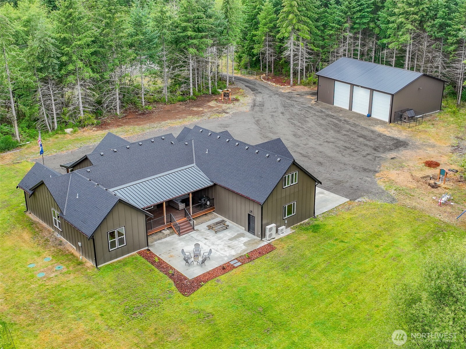 7590 Se Lynch Road Property Photo 2