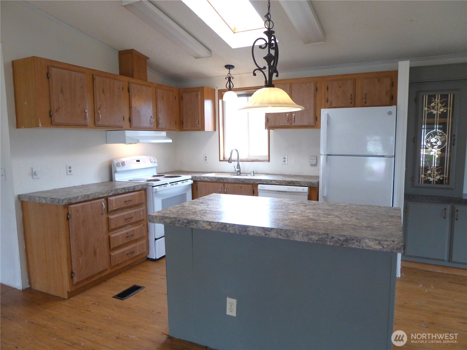 491 Mill Road 42 Property Photo 5
