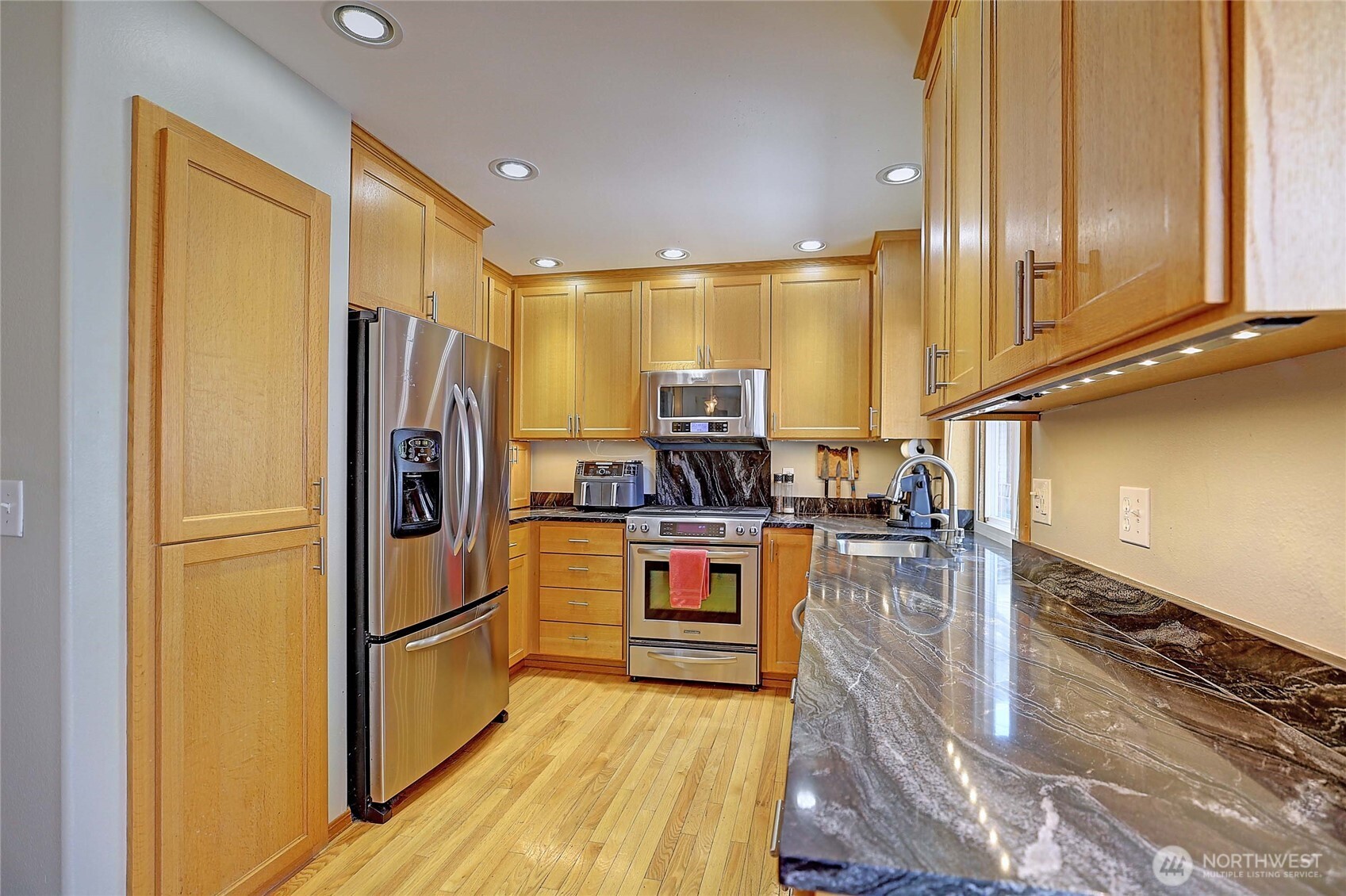 3511 187th Street Property Photo 7