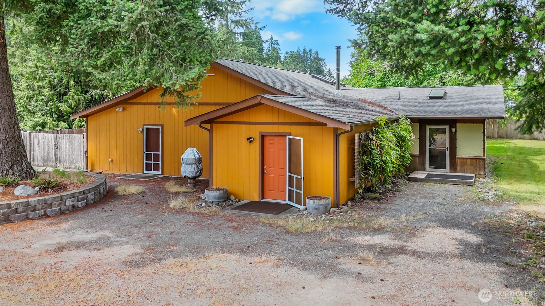 10905 138th Avenue Property Photo 15