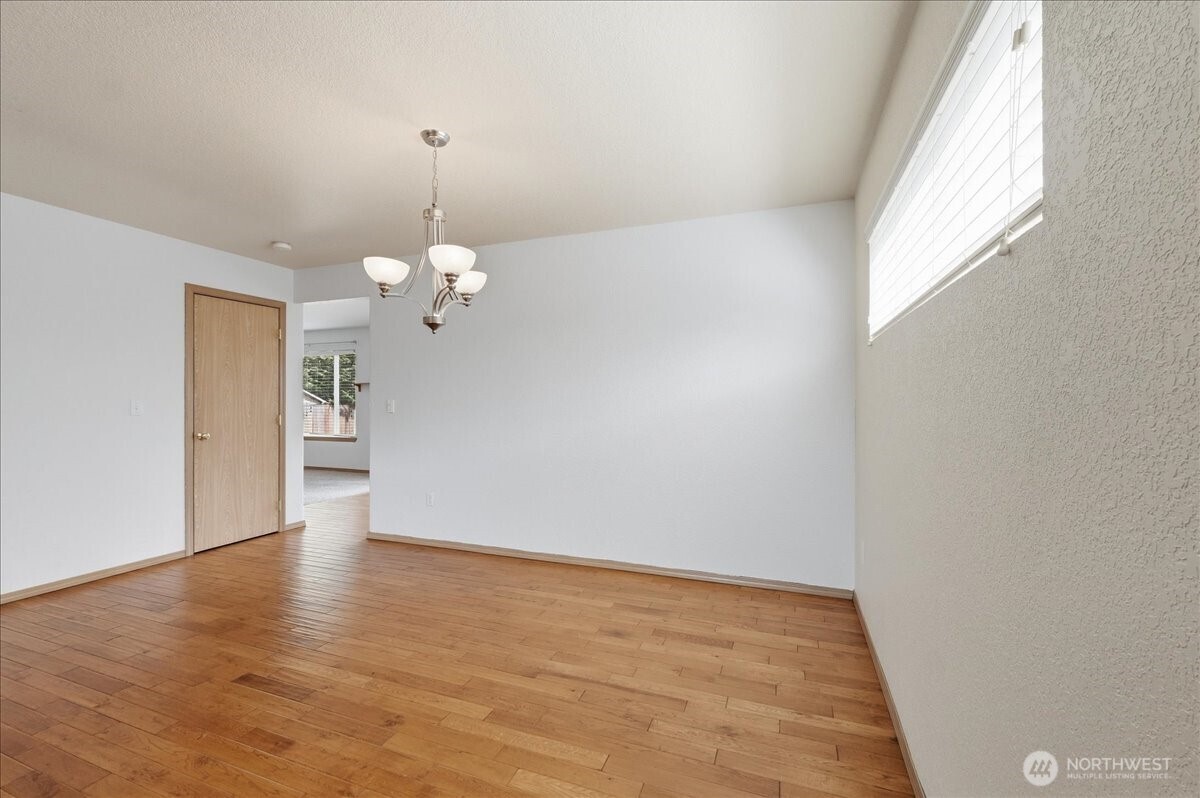 15215 105th Avenue Property Photo 4