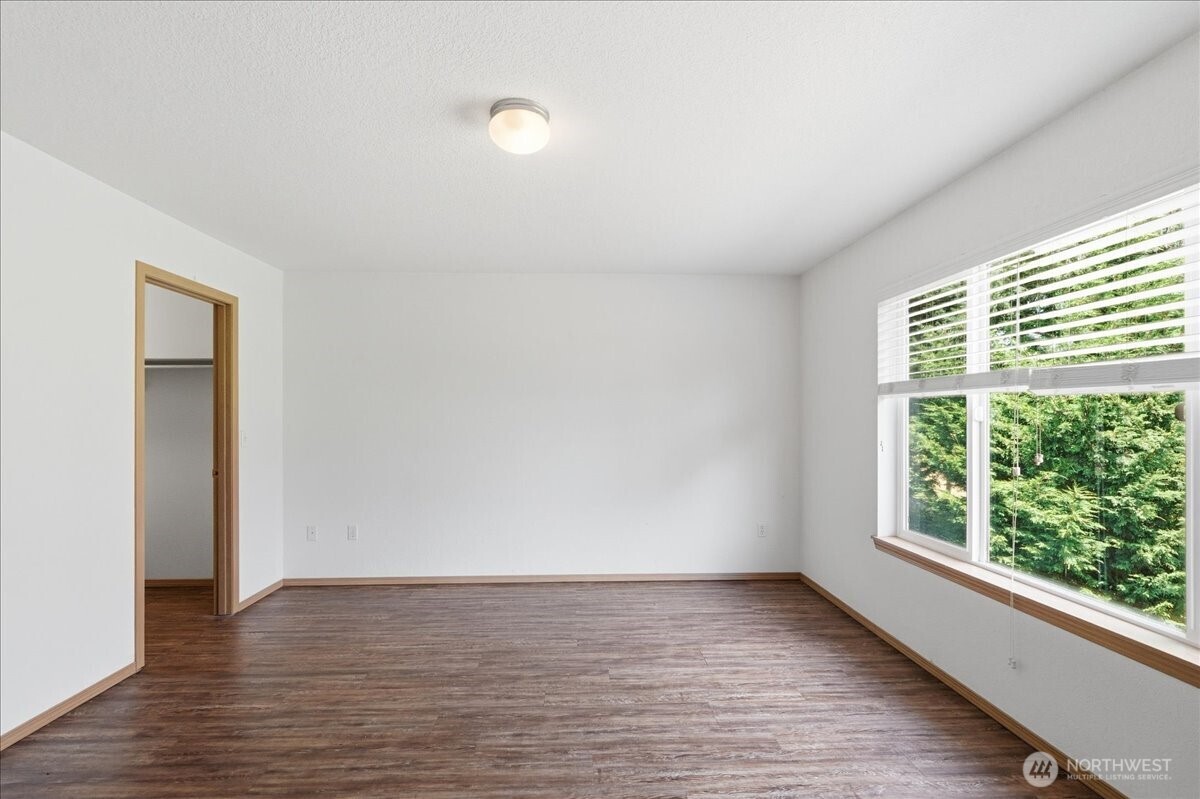 15215 105th Avenue Property Photo 11