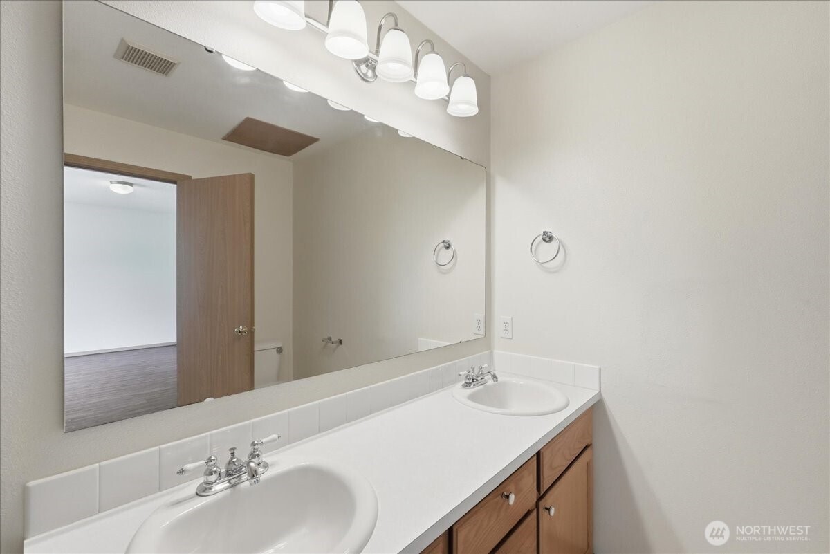 15215 105th Avenue Property Photo 15