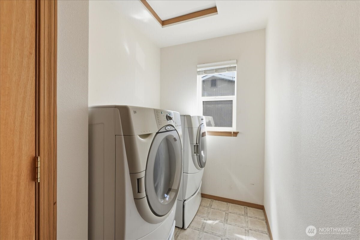 15215 105th Avenue Property Photo 18