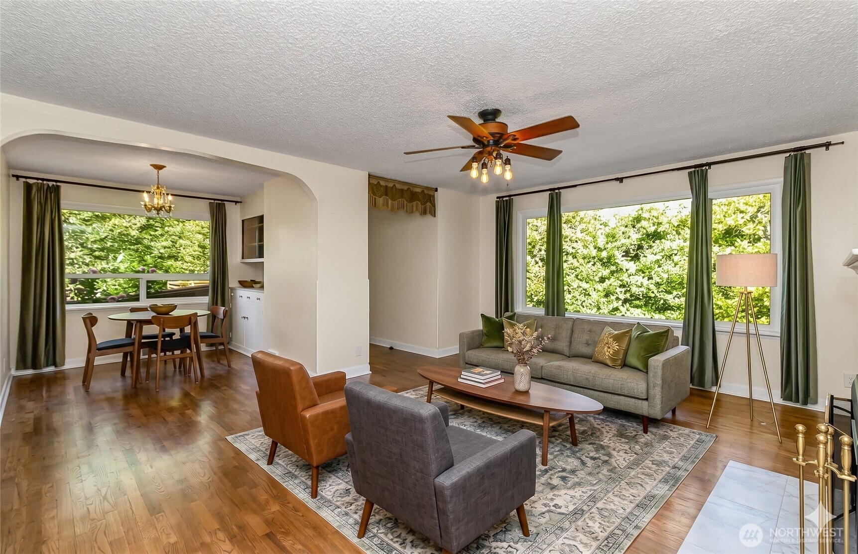 5232 300th Street Property Photo 6