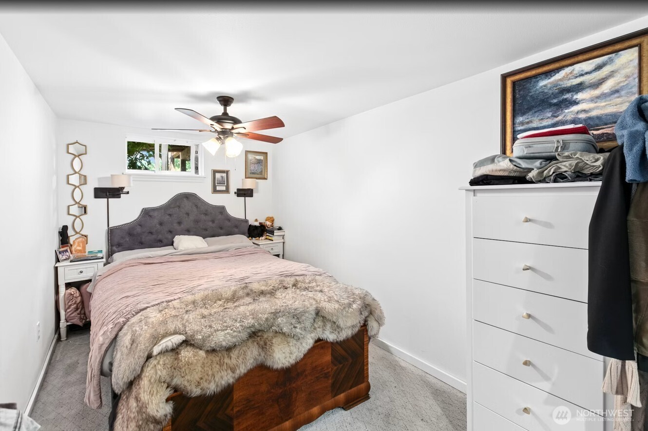5232 300th Street Property Photo 14
