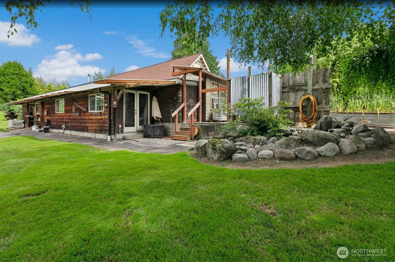 5232 300th Street Property Photo 25