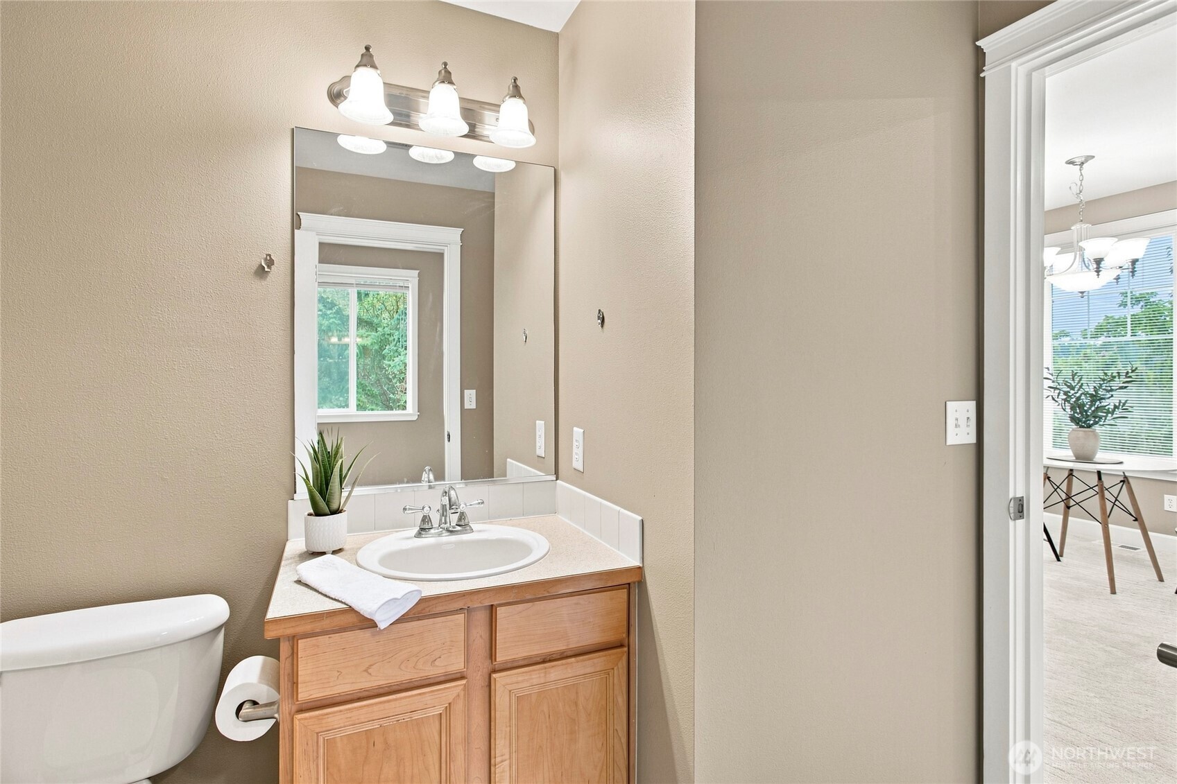 129 Birch Street Property Photo 13