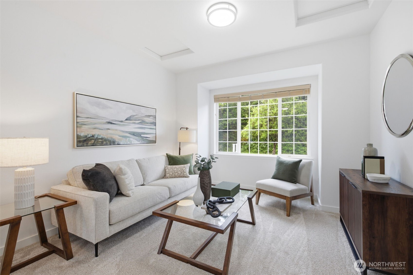 14717 Madison Way Property Photo 5