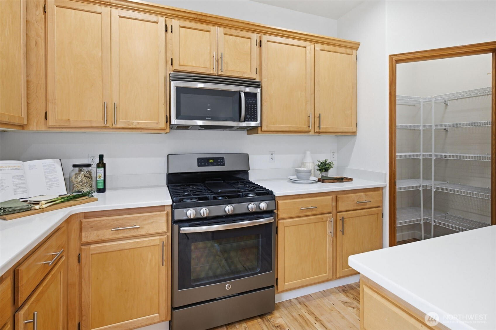 14717 Madison Way Property Photo 15