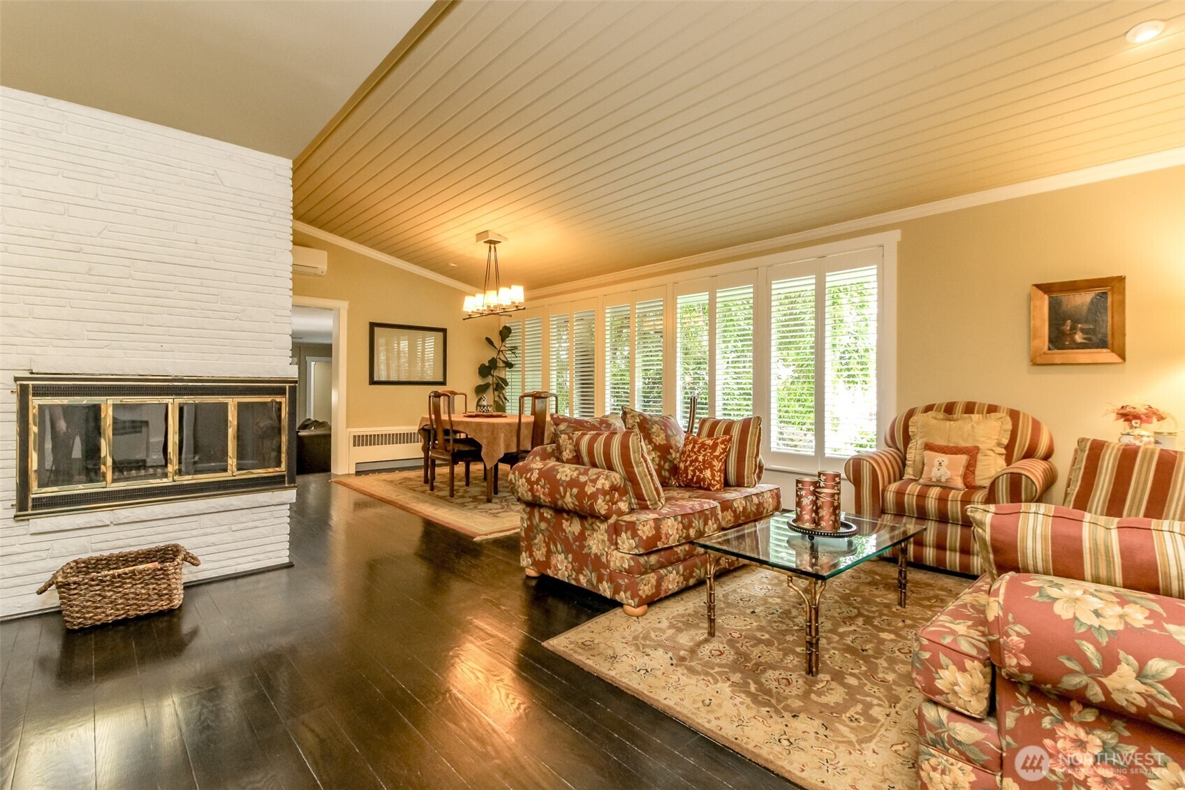 10415 Brook Lane Property Photo 11