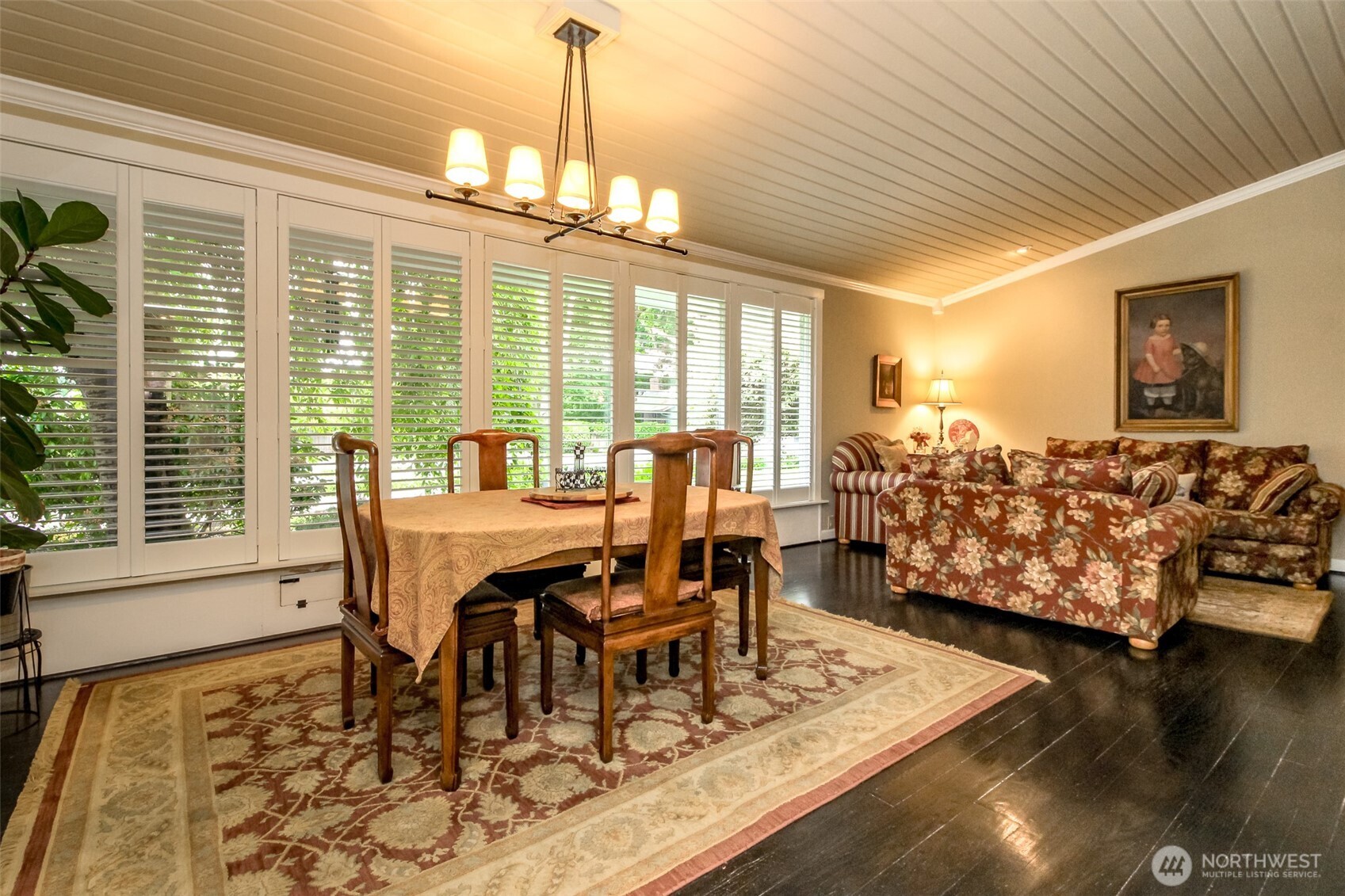 10415 Brook Lane Property Photo 13