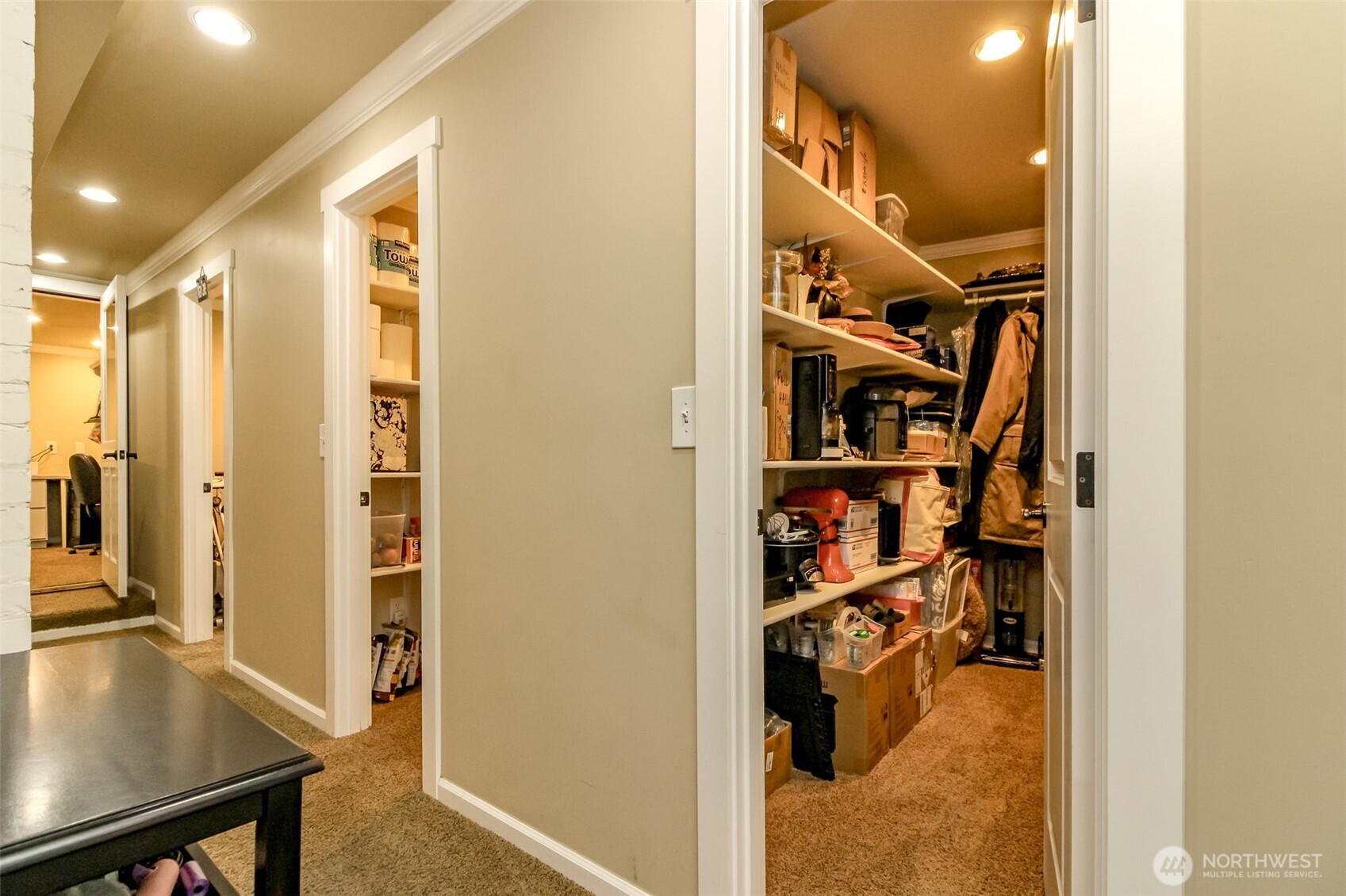 10415 Brook Lane Property Photo 27