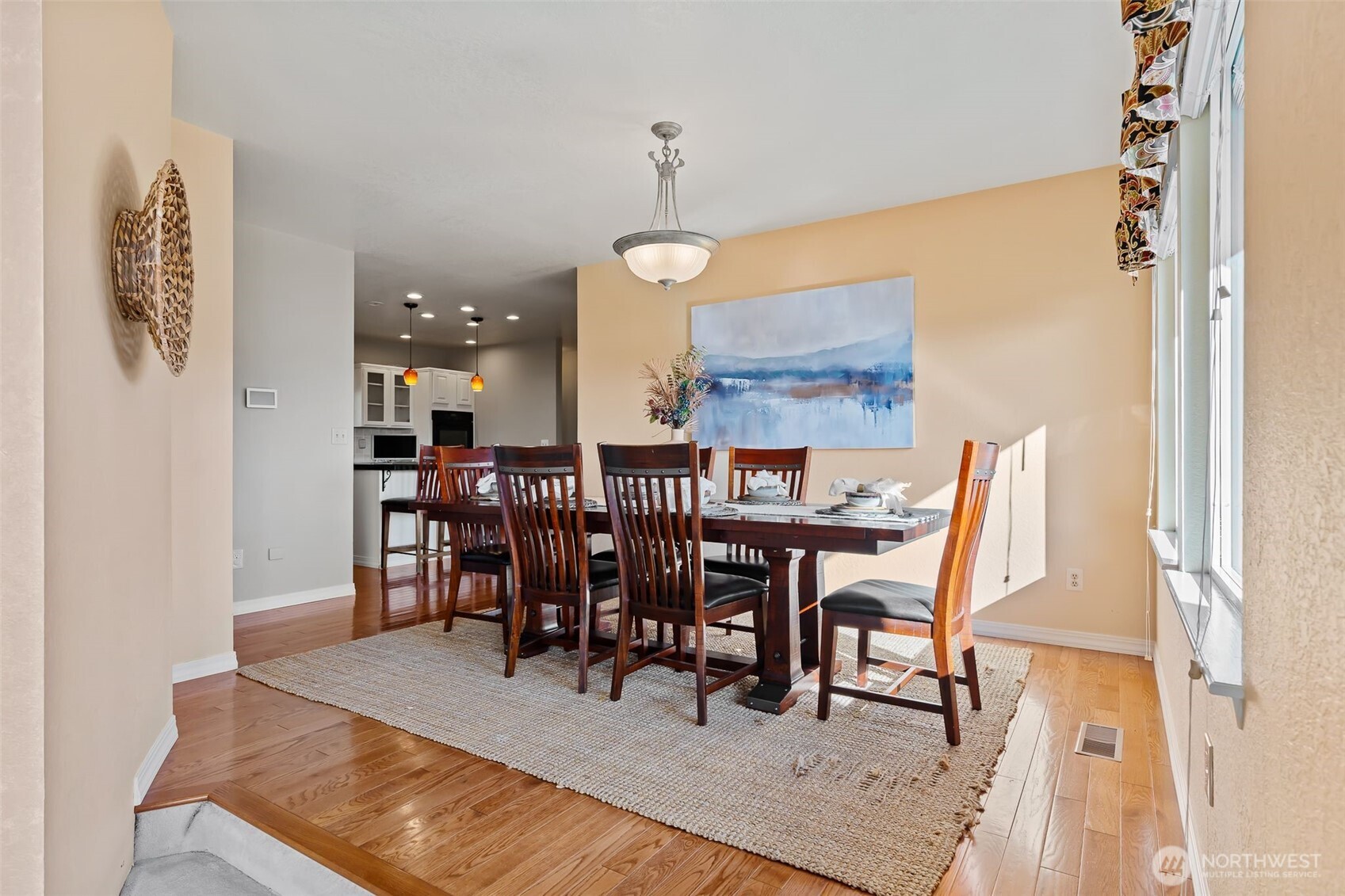 7407 Englewood Avenue Property Photo 12