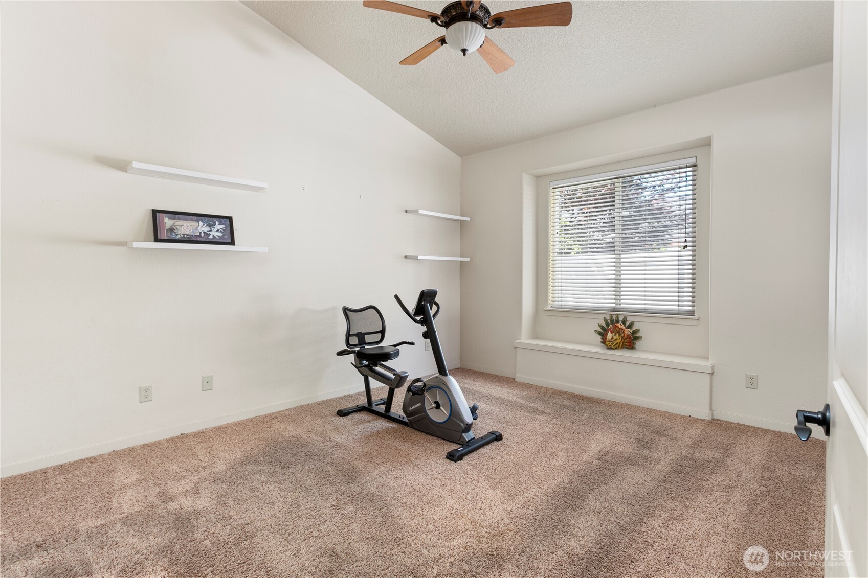 7108 Ne 56th Street Property Photo 18