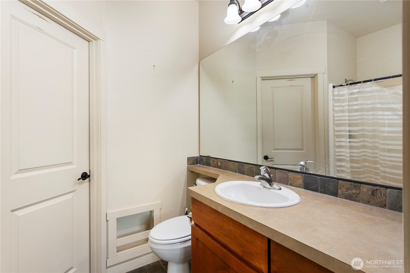 7108 Ne 56th Street Property Photo 21