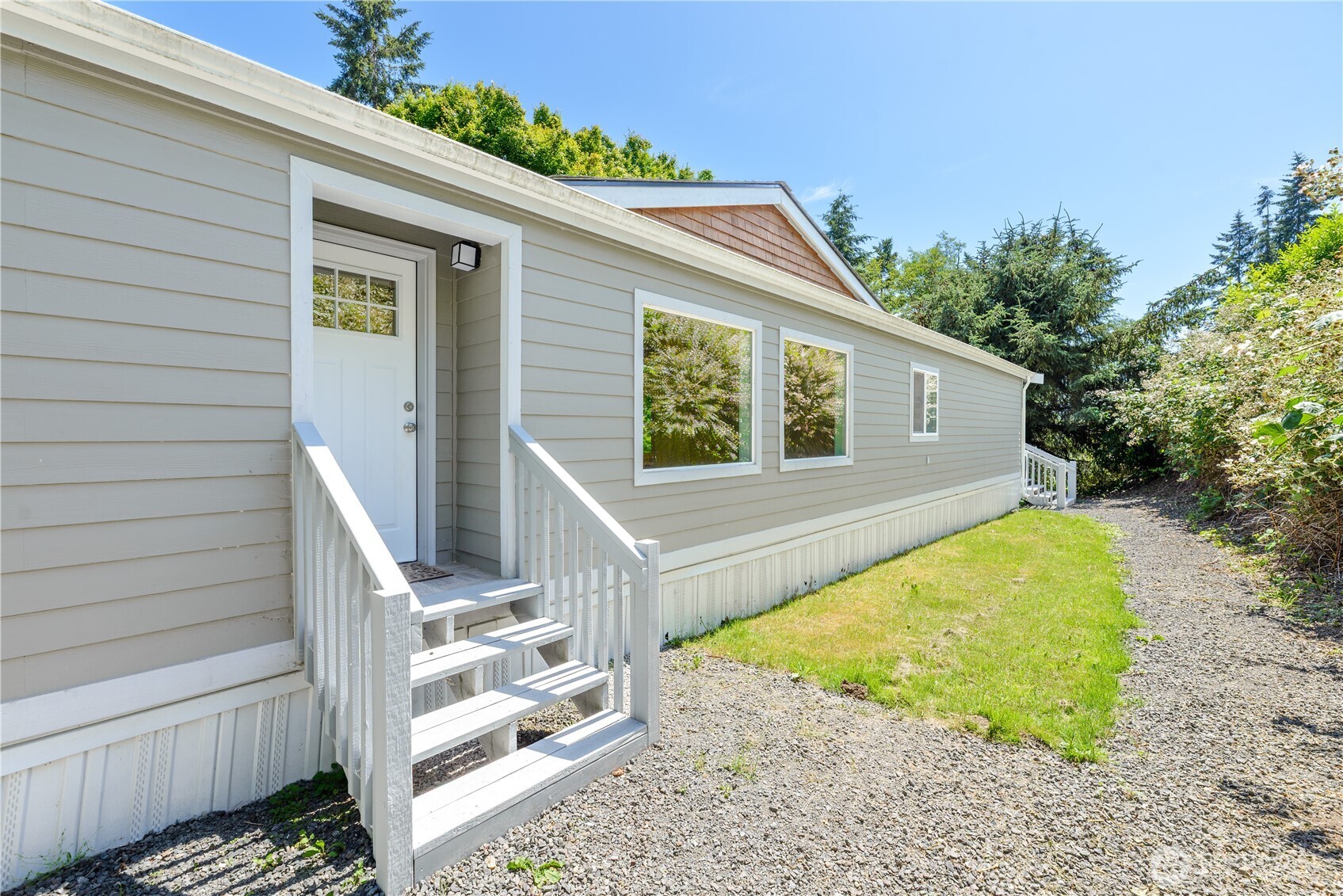 153 Blueberry Hill Property Photo 1